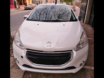 Autos Venta Peugeot 208 2014 1.6 Feline pack cuir