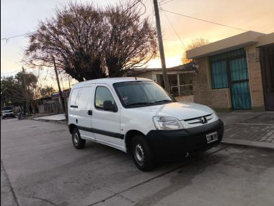 Utilitarios Venta VENDO UTILITARIO PARTNER FURGON 2013
