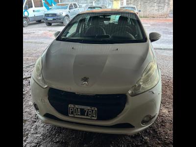 Autos Venta Santiago Del Estero vendo Peugeot 208 1.6 Allure Tiptronic