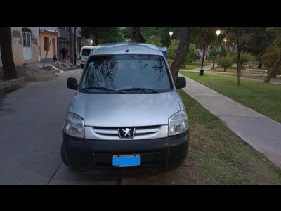 Utilitarios Venta Santiago Del Estero VENDO PARTNER 1.4 NAFTA Y GNC 2014